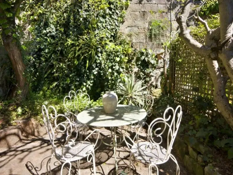 19 Stafford Street, Paddington Sold by Bradfield Badgerfox - image 1