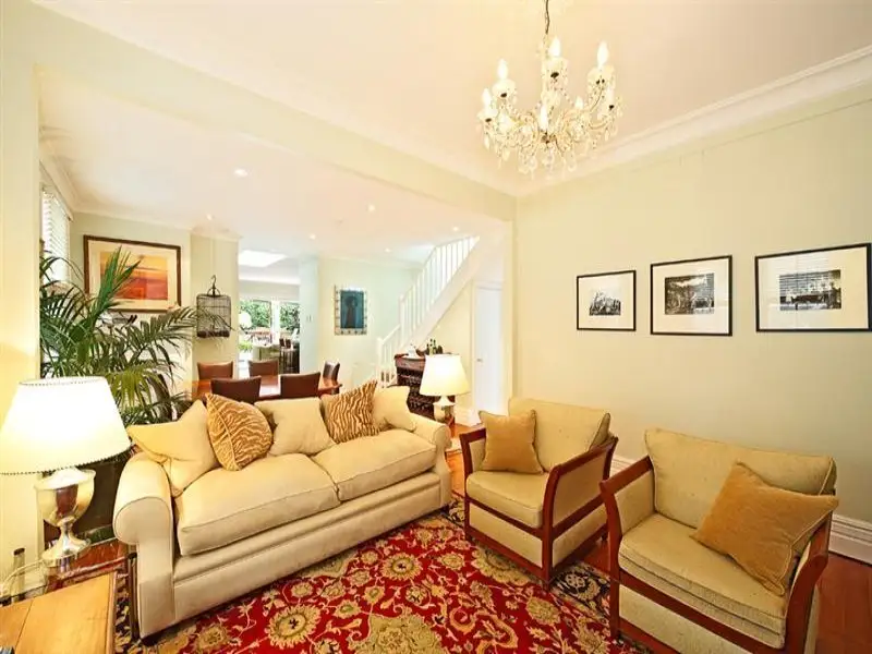 140 Newland Street, Queens Park Sold by Bradfield Badgerfox - image 1