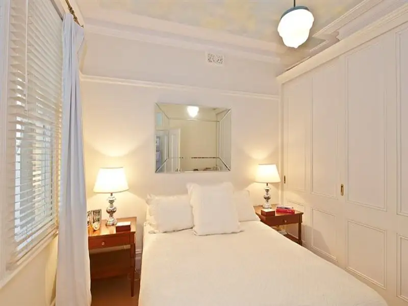 140 Newland Street, Queens Park Sold by Bradfield Badgerfox - image 1