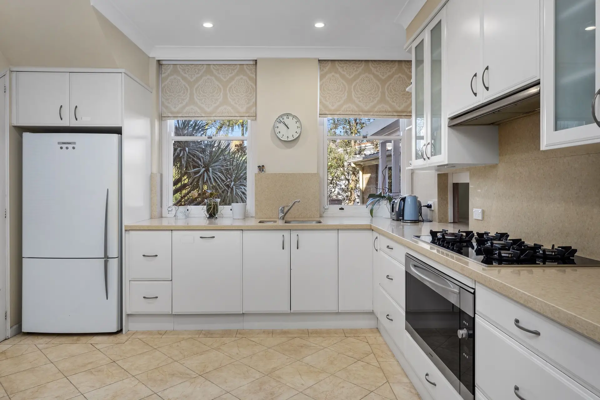 38 Roslyndale Avenue, Woollahra Sold by Bradfield Badgerfox - image 1