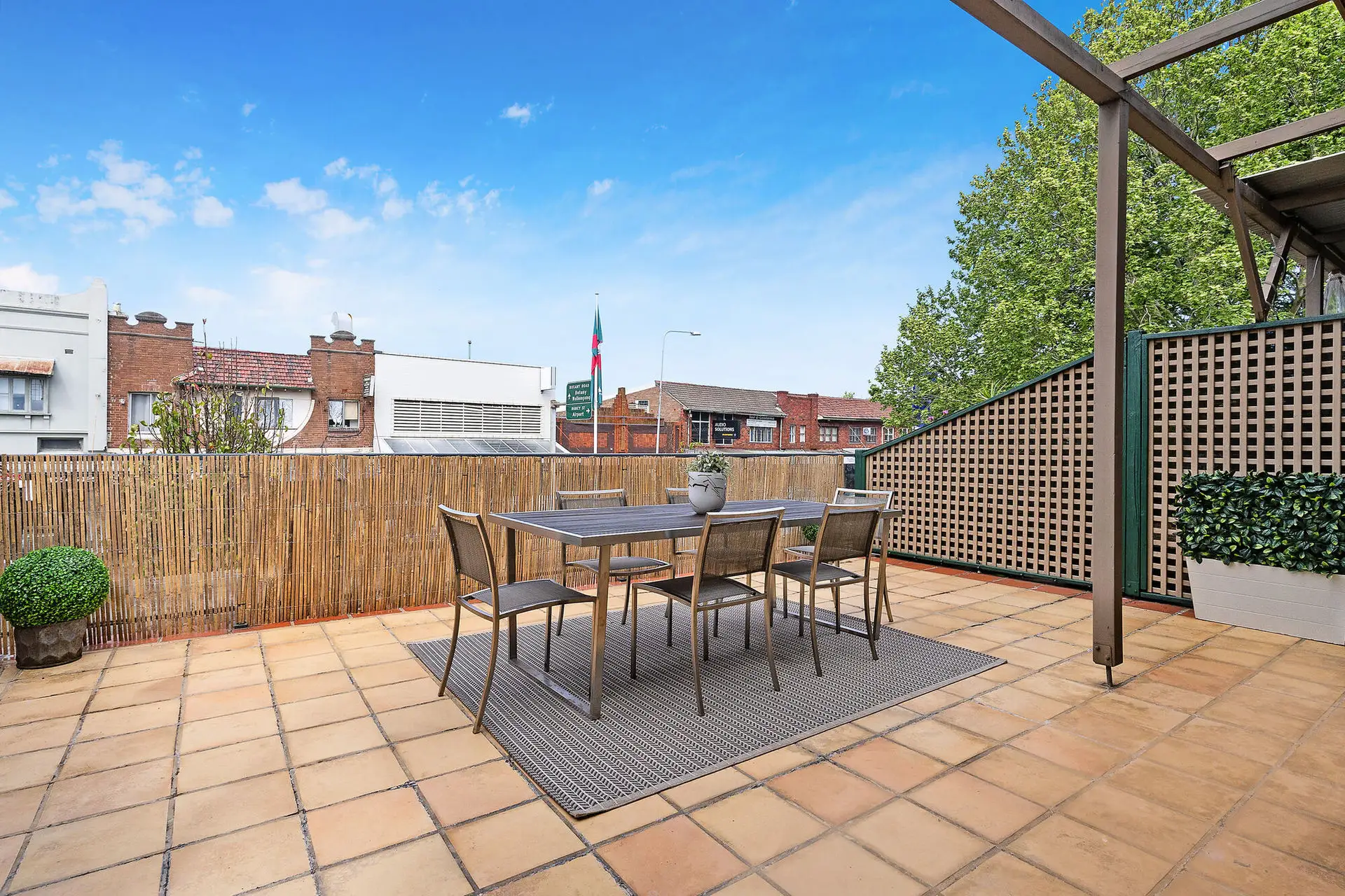 1/966 Botany Road, Mascot Sold by Bradfield Badgerfox - image 1