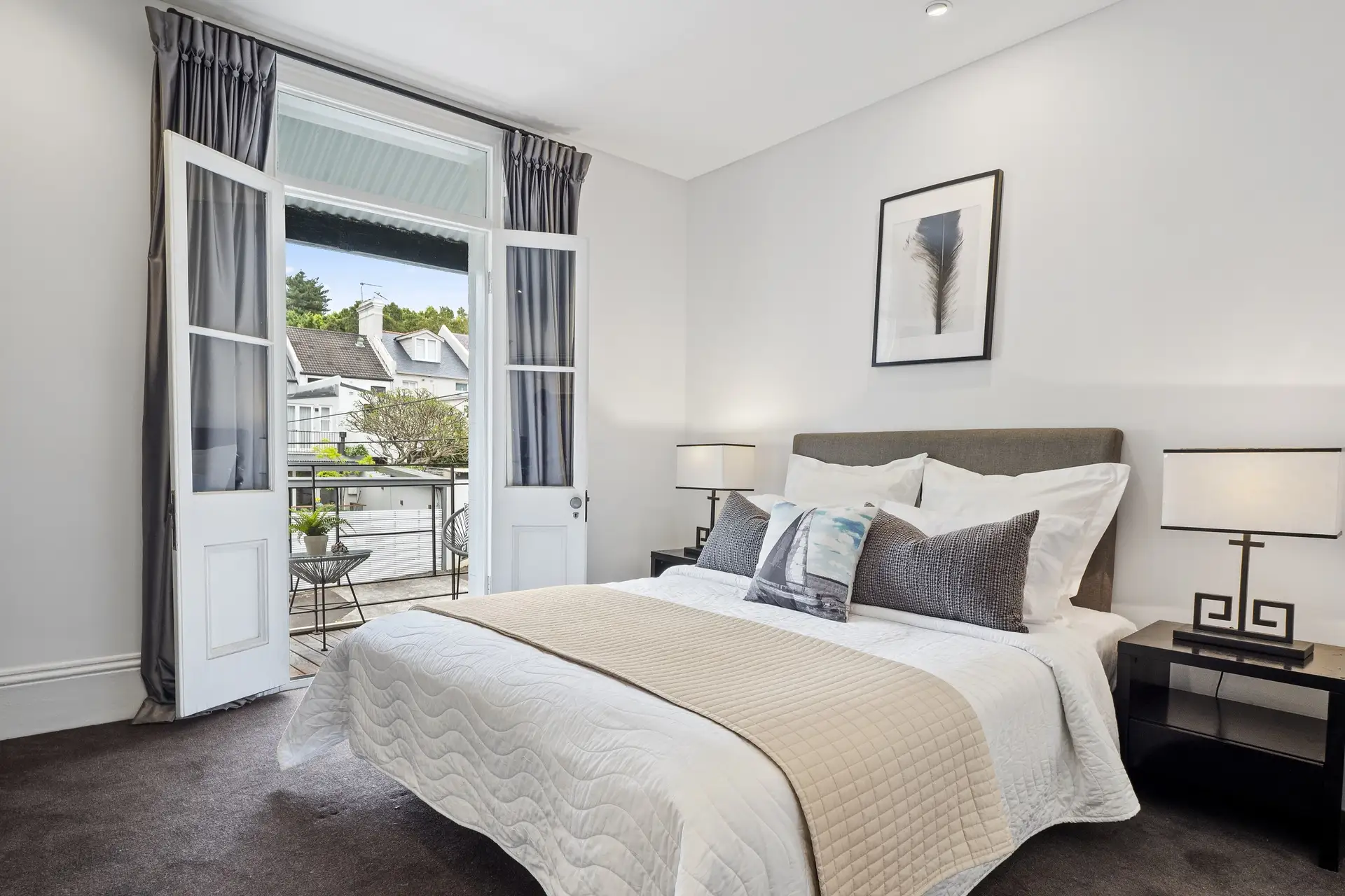 28 Alexander Street, Paddington Sold by Bradfield Badgerfox - image 1