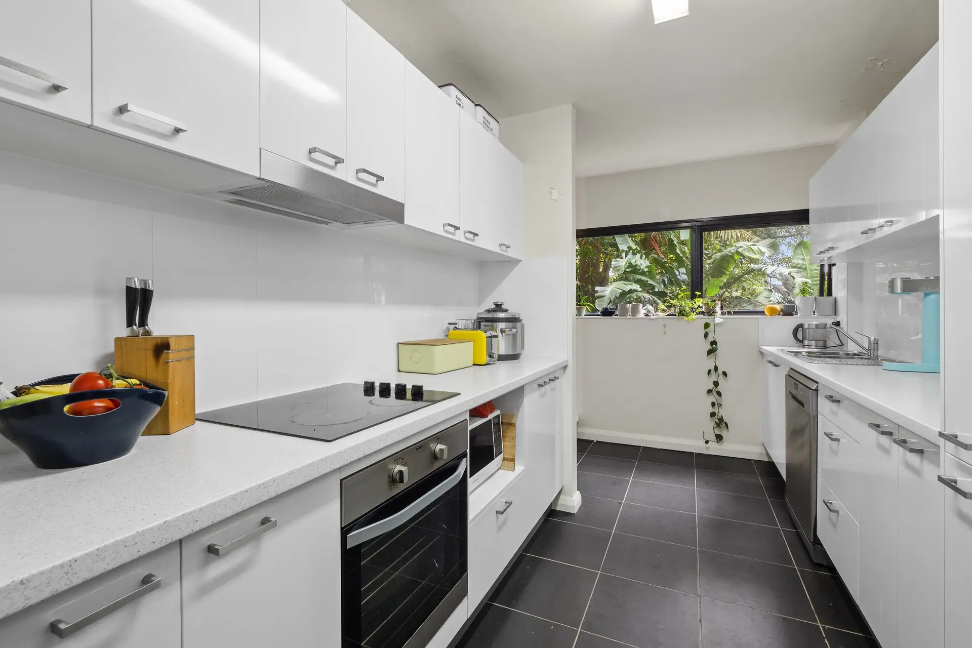 7/351 Edgecliff Road, Edgecliff Sold by Bradfield Badgerfox - image 1