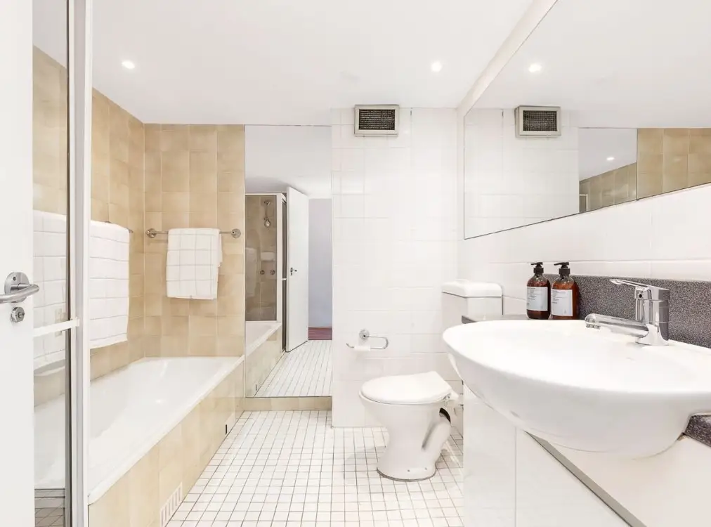 3/110 Cascade Street, Paddington Sold by Bradfield Badgerfox - image 1