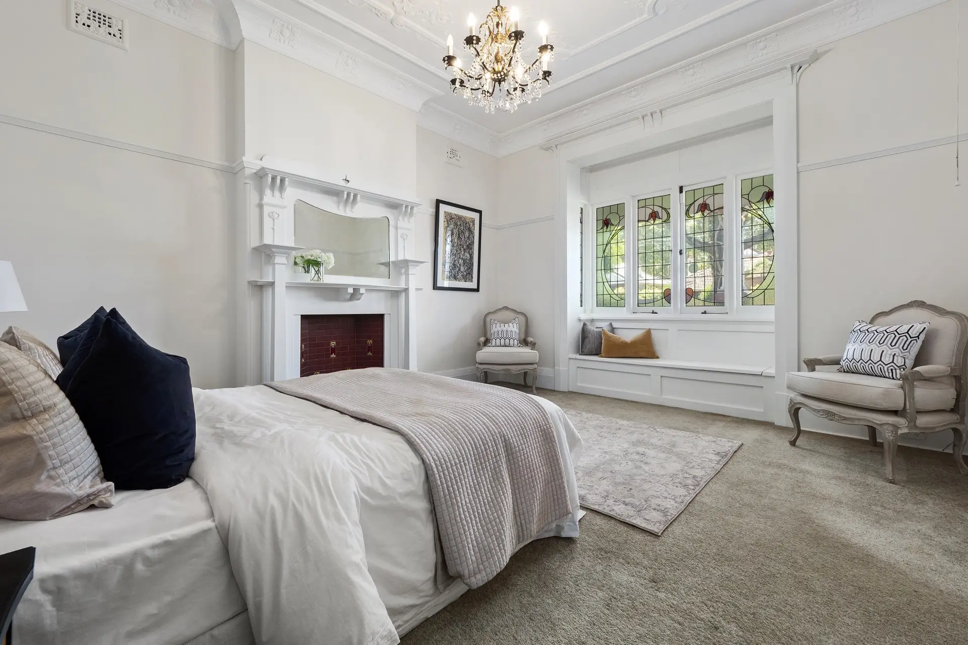 167 Doncaster Avenue, Kensington Sold by Bradfield Badgerfox - image 1