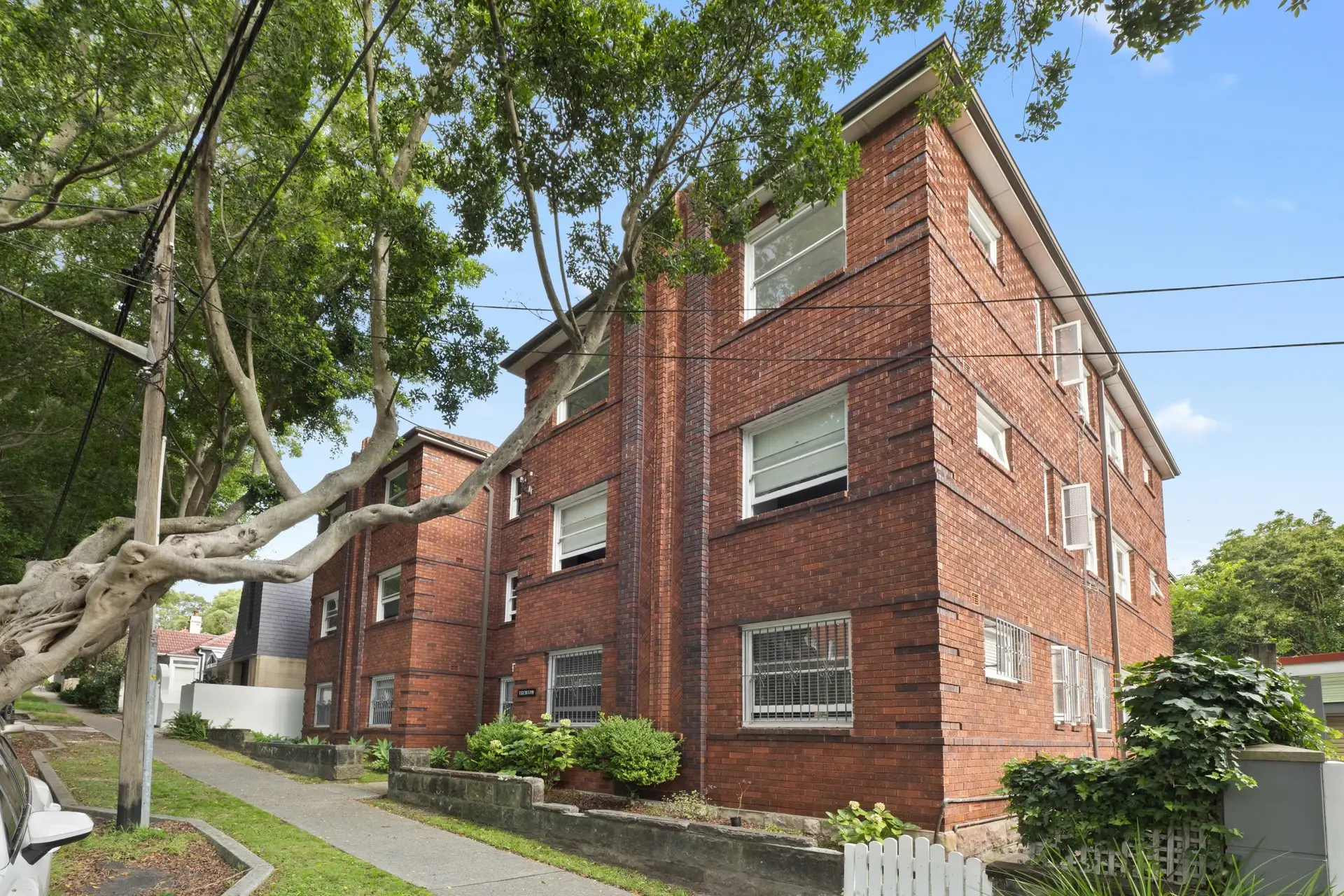12/11 Porter Street, Bondi Junction Sold by Bradfield Badgerfox - image 1