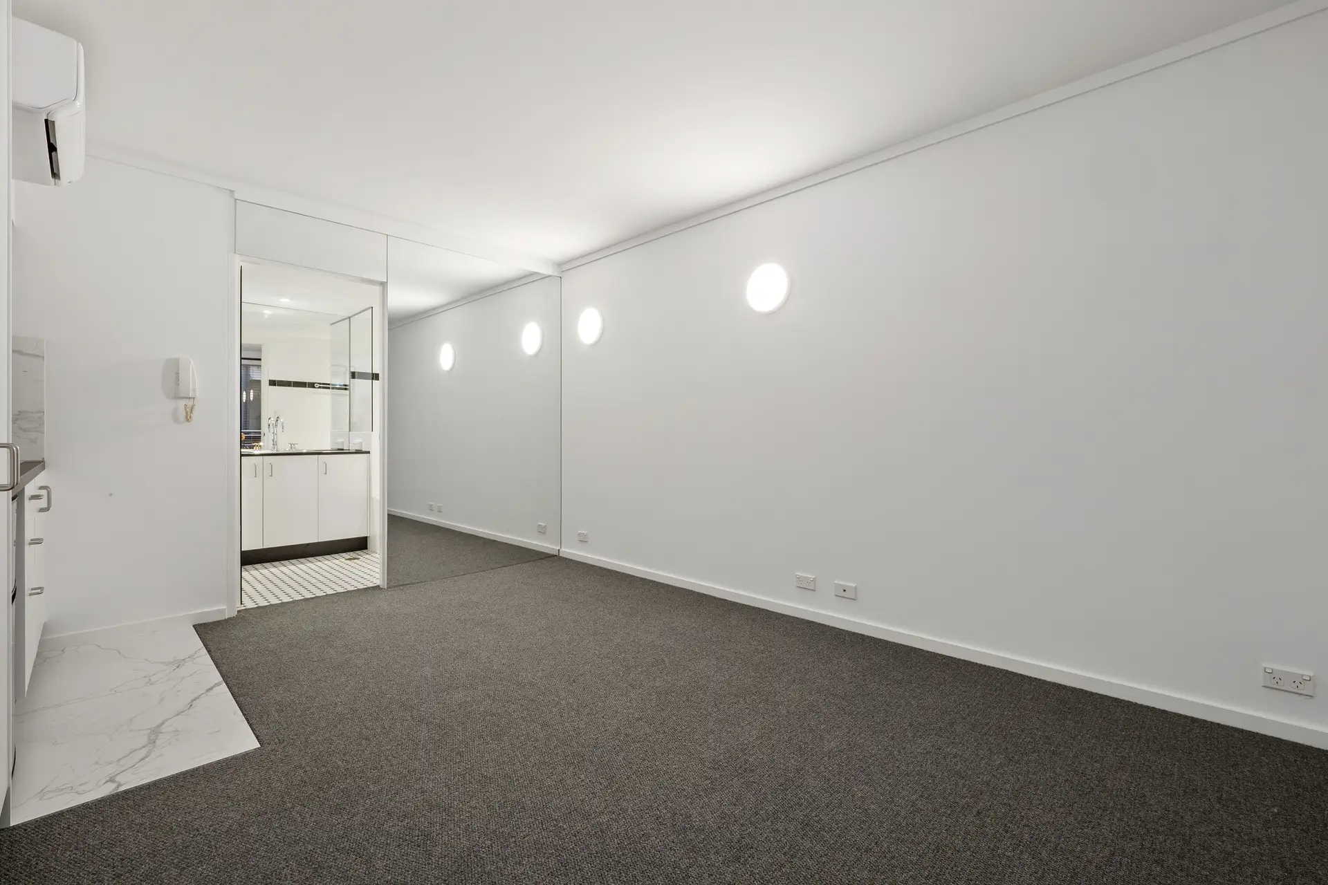 206/6-8 Ward Avenue, Elizabeth Bay Sold by Bradfield Badgerfox - image 1