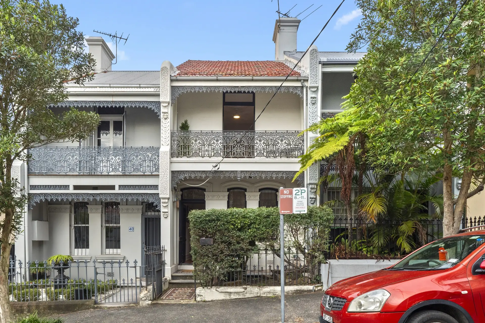 42 Heeley Street, Paddington Sold by Bradfield Badgerfox - image 1