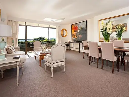 36/16-18 Rosemont Avenue (also 93-95 Ocean St), Woollahra Sold by Bradfield Badgerfox