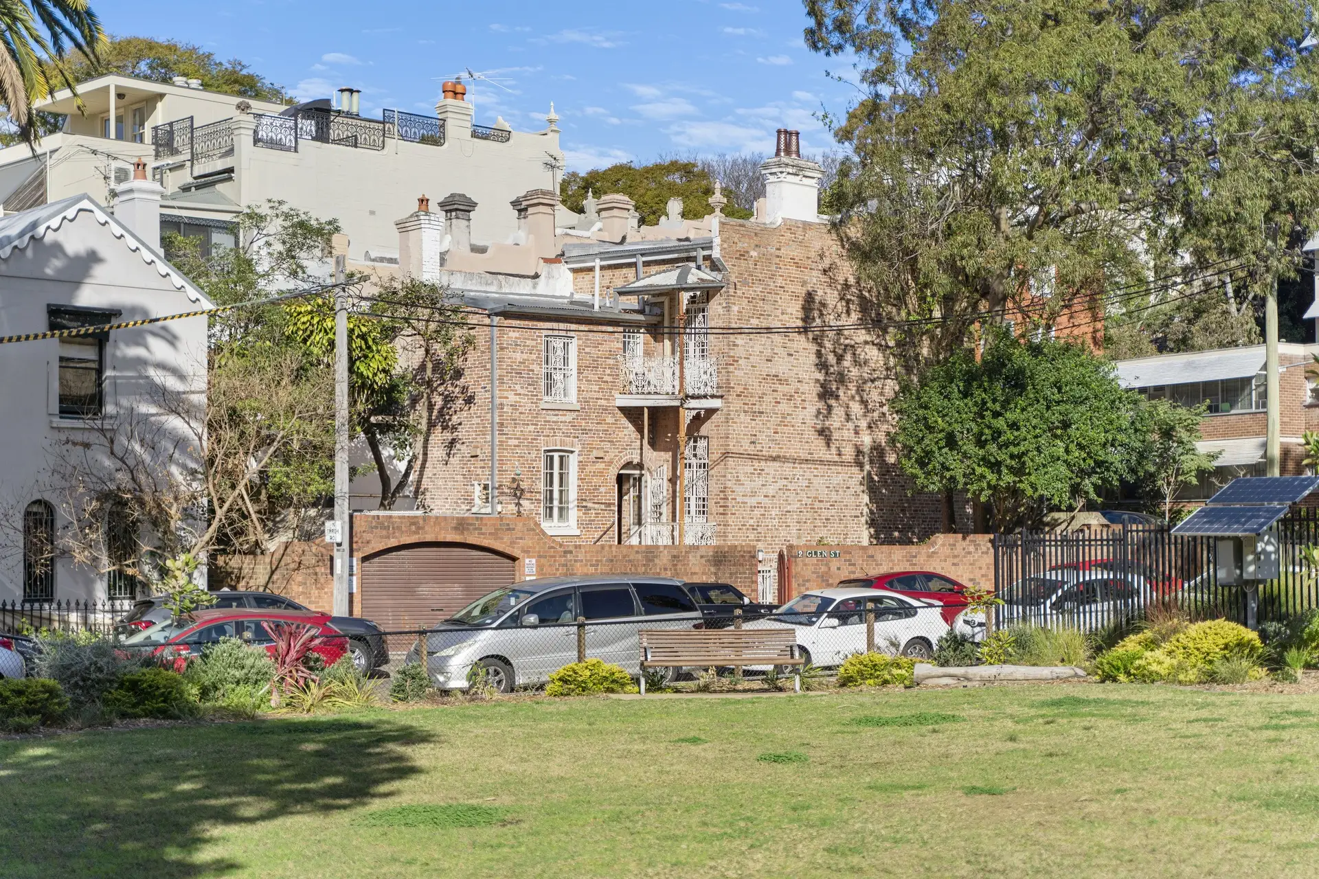 2 Glen Street, Paddington Sold by Bradfield Badgerfox - image 1