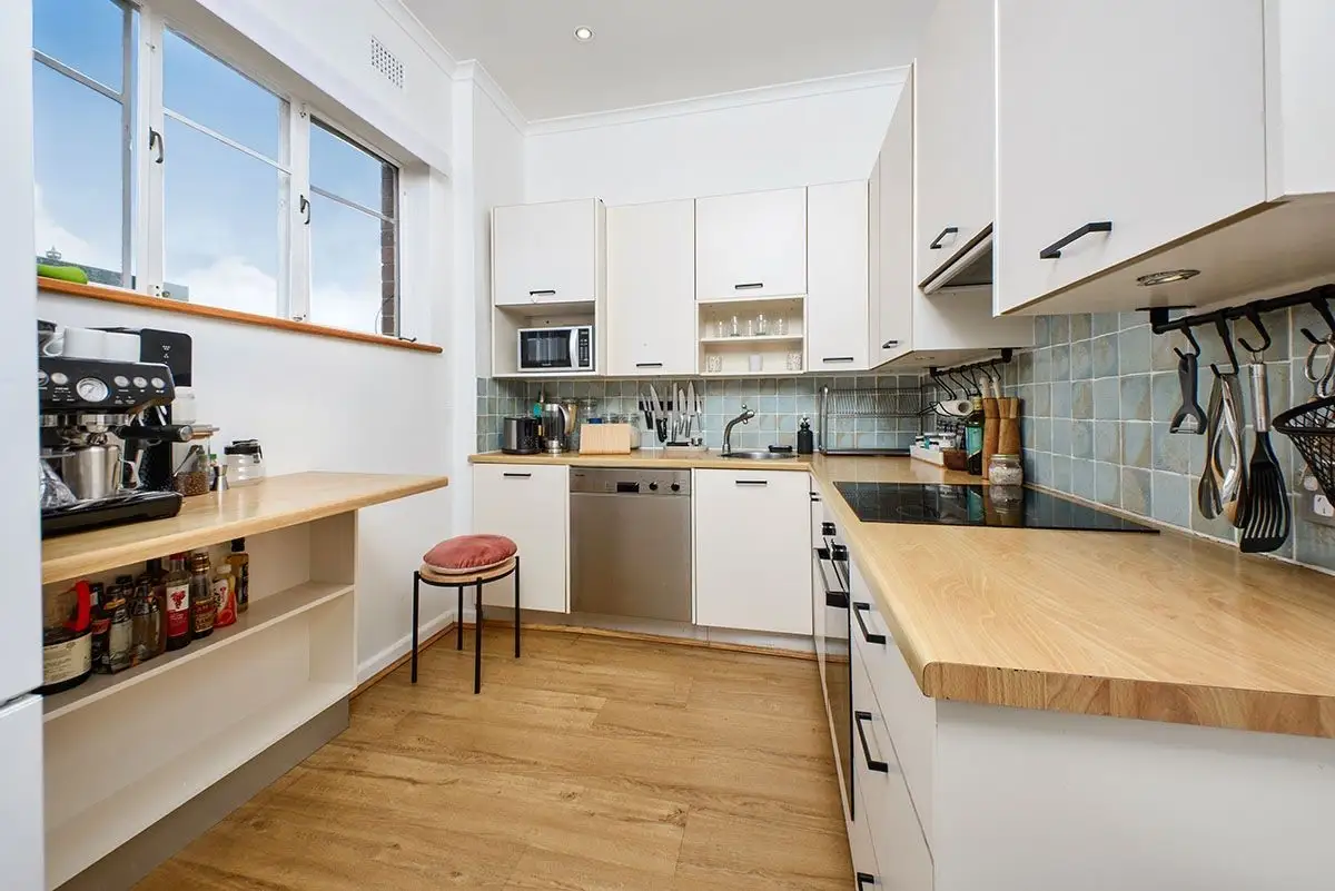 17/18A Ewart Street, Marrickville Sold by Bradfield Badgerfox - image 1
