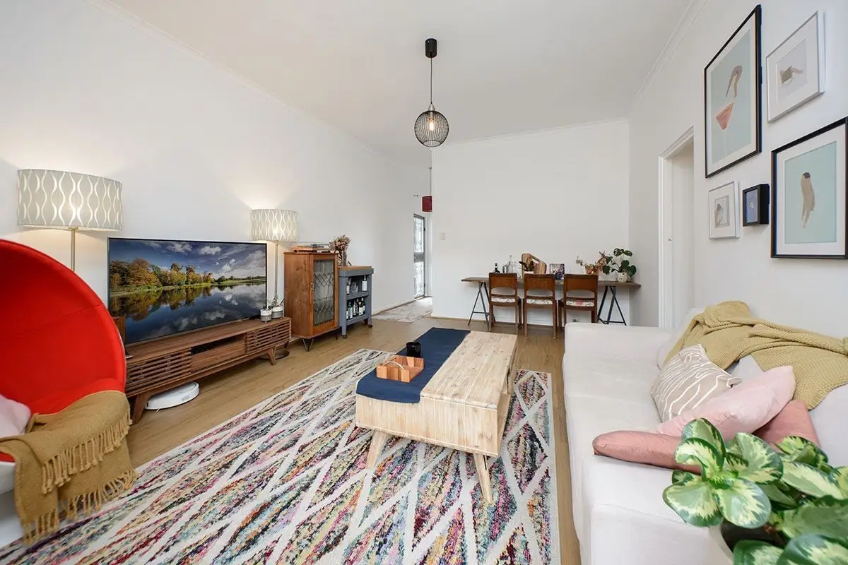 17/18A Ewart Street, Marrickville Sold by Bradfield Badgerfox - image 1