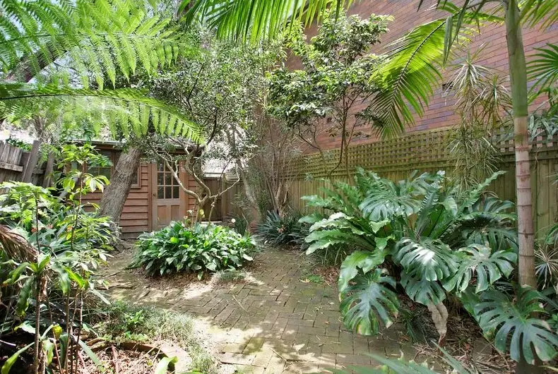 58 Grosvenor Street, Woollahra Sold by Bradfield Badgerfox - image 1