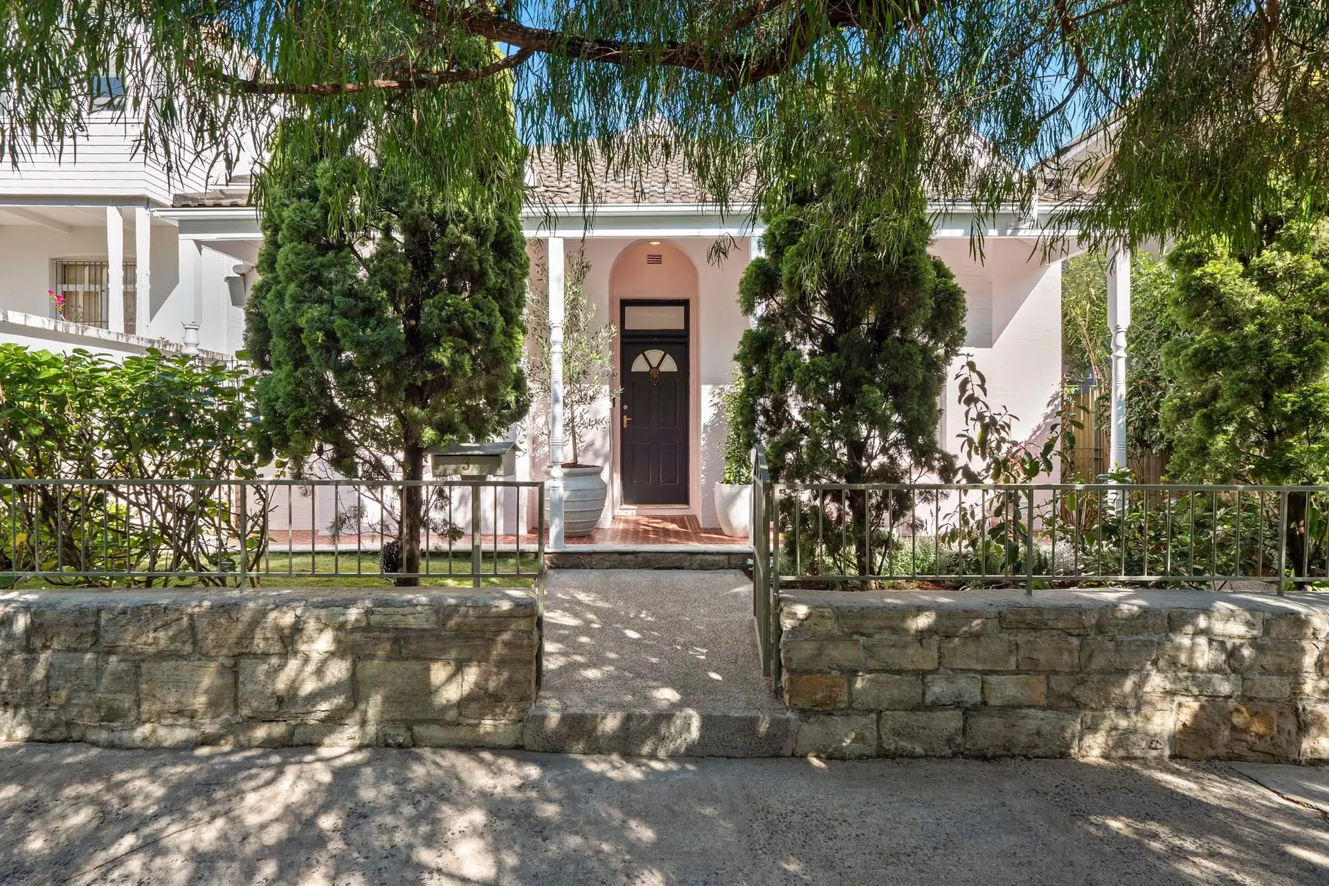 3 Wilberforce Avenue, Rose Bay Sold by Bradfield Badgerfox - image 1