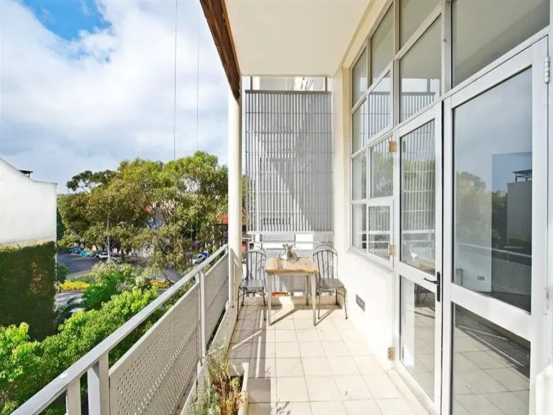 27/15-19 Boundary Street, Rushcutters Bay Sold by Bradfield Badgerfox - image 1