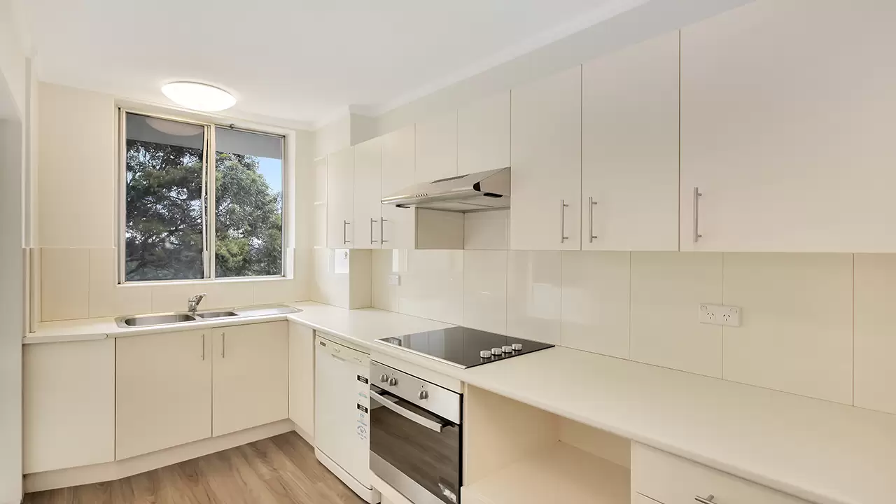 27/822 Pacific Highway, Chatswood Leased by Bradfield Badgerfox - image 1