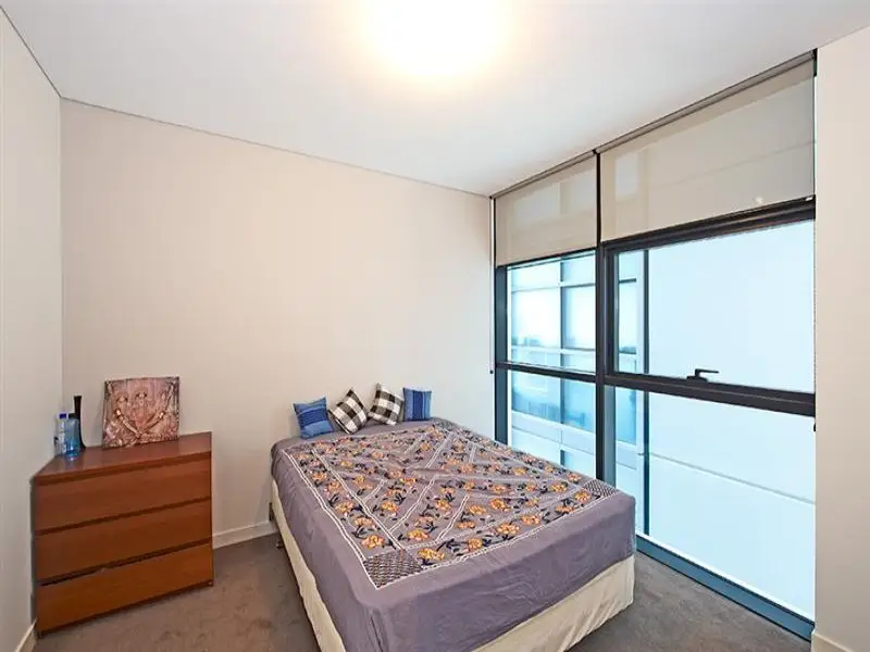 Bathurst Street, Sydney Sold by Bradfield Badgerfox - image 1