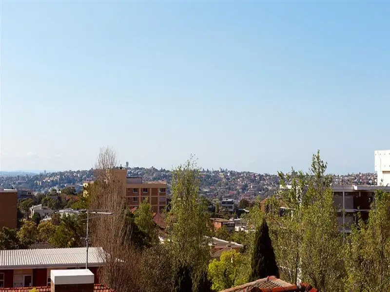 5A/39-41 Penkivil Street, Bondi Sold by Bradfield Badgerfox - image 1