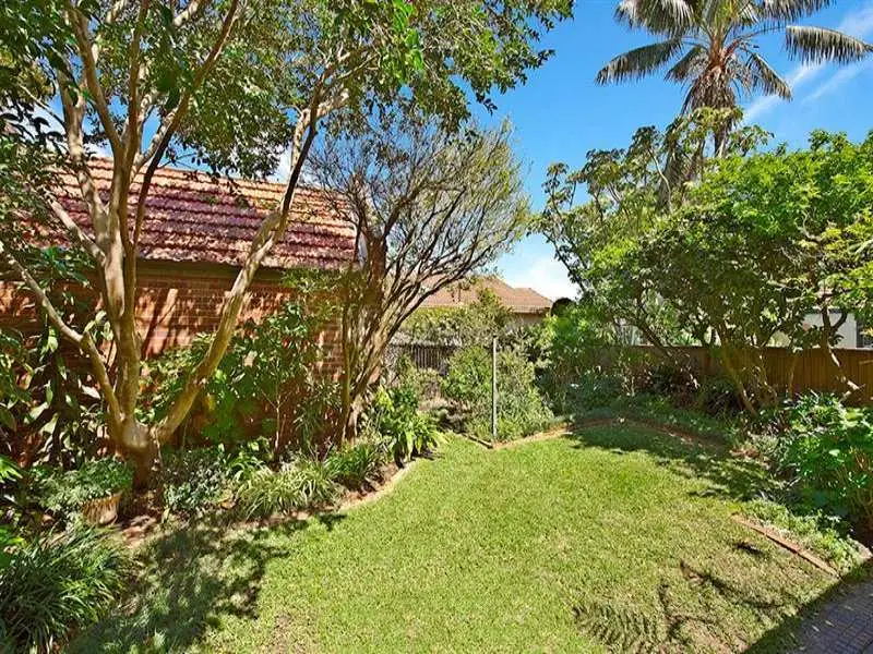 28 Chamberlain Avenue, Rose Bay Sold by Bradfield Badgerfox - image 1