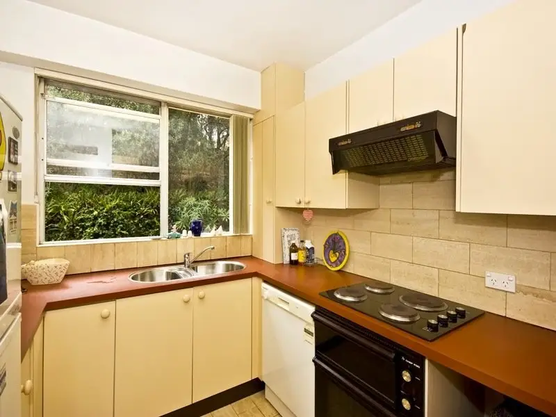 4/4 Mitchell Road, Darling Point Sold by Bradfield Badgerfox - image 1