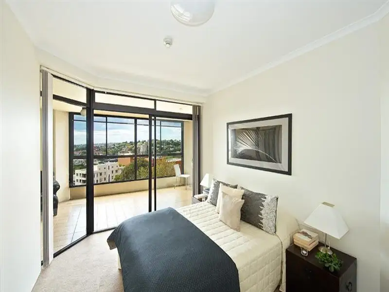 1205/180 Ocean Street, Edgecliff Sold by Bradfield Badgerfox - image 1