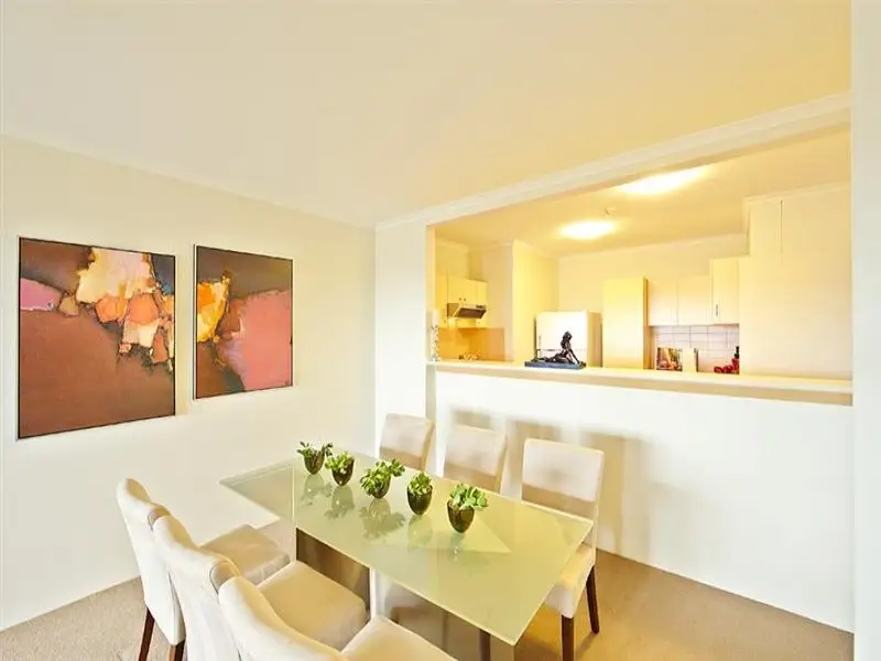 1205/180 Ocean Street, Edgecliff Sold by Bradfield Badgerfox - image 1