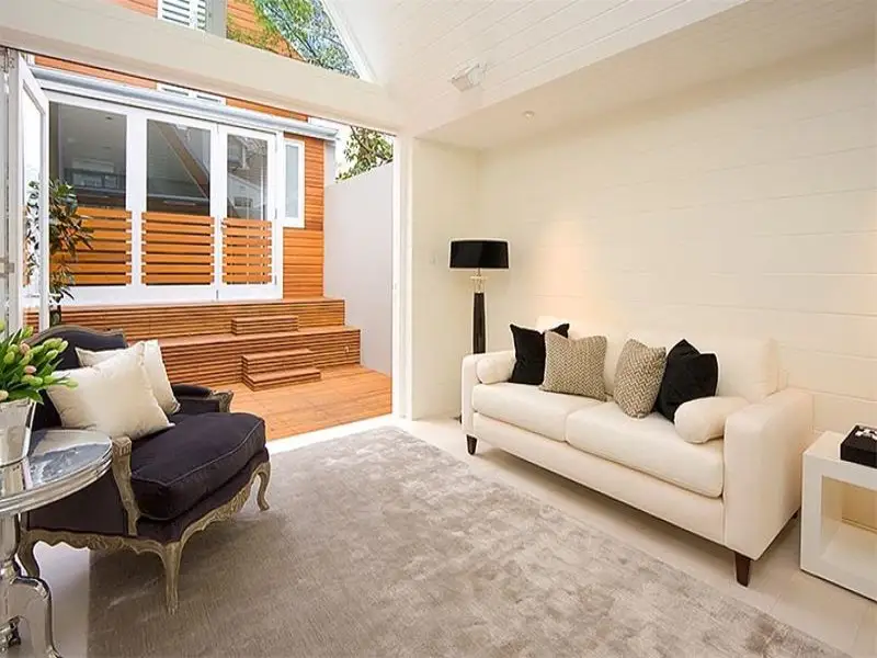 17 Windsor Street, Paddington Sold by Bradfield Badgerfox - image 1