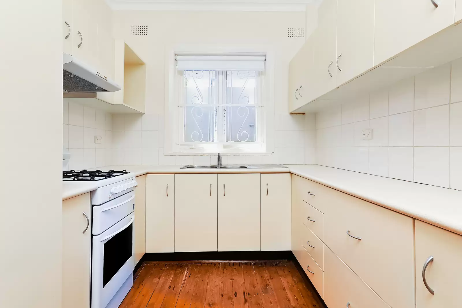 3/21 Balfour Road, Rose Bay Leased by Bradfield Badgerfox - image 1
