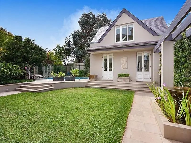 58 Doncaster Avenue, Kensington Sold by Bradfield Badgerfox - image 1