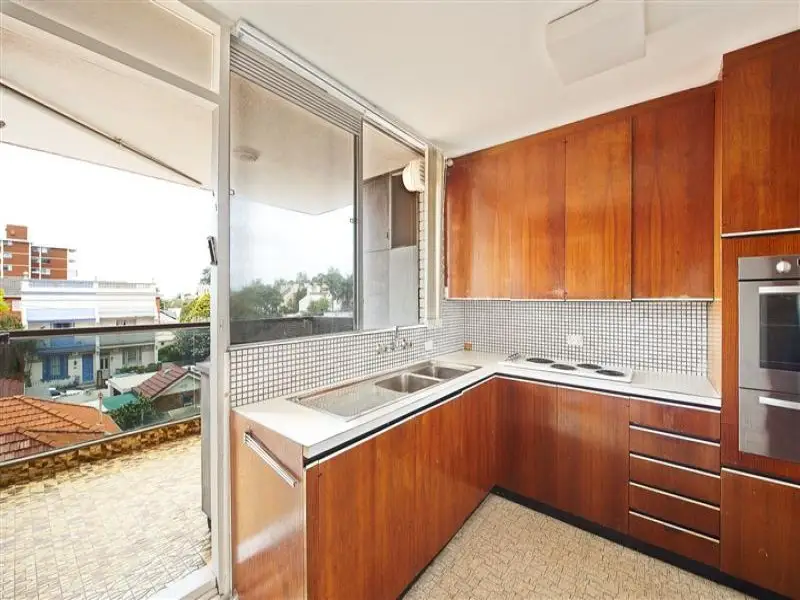 9/17-19 Gowrie Avenue, Bondi Junction Sold by Bradfield Badgerfox - image 1