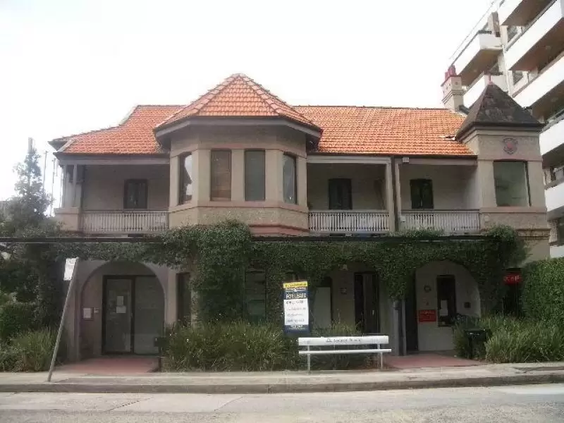 6 Manning Road, Double Bay Leased by Bradfield Badgerfox