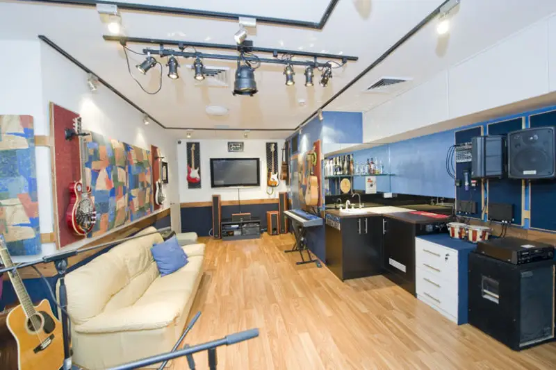 44/45-51 Huntley Street, Alexandria Sold by Bradfield Badgerfox - image 1