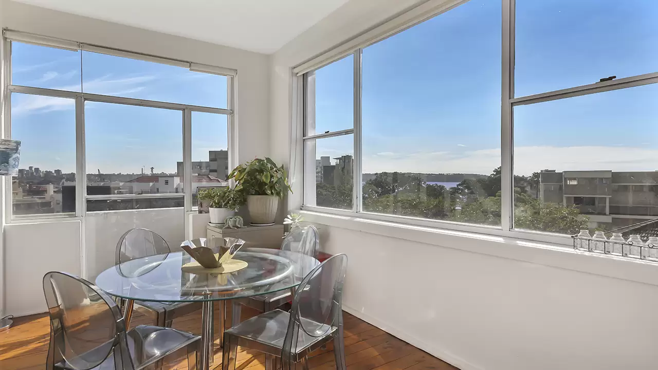 71/71 Elizabeth Bay Road, Elizabeth Bay Leased by Bradfield Badgerfox - image 1