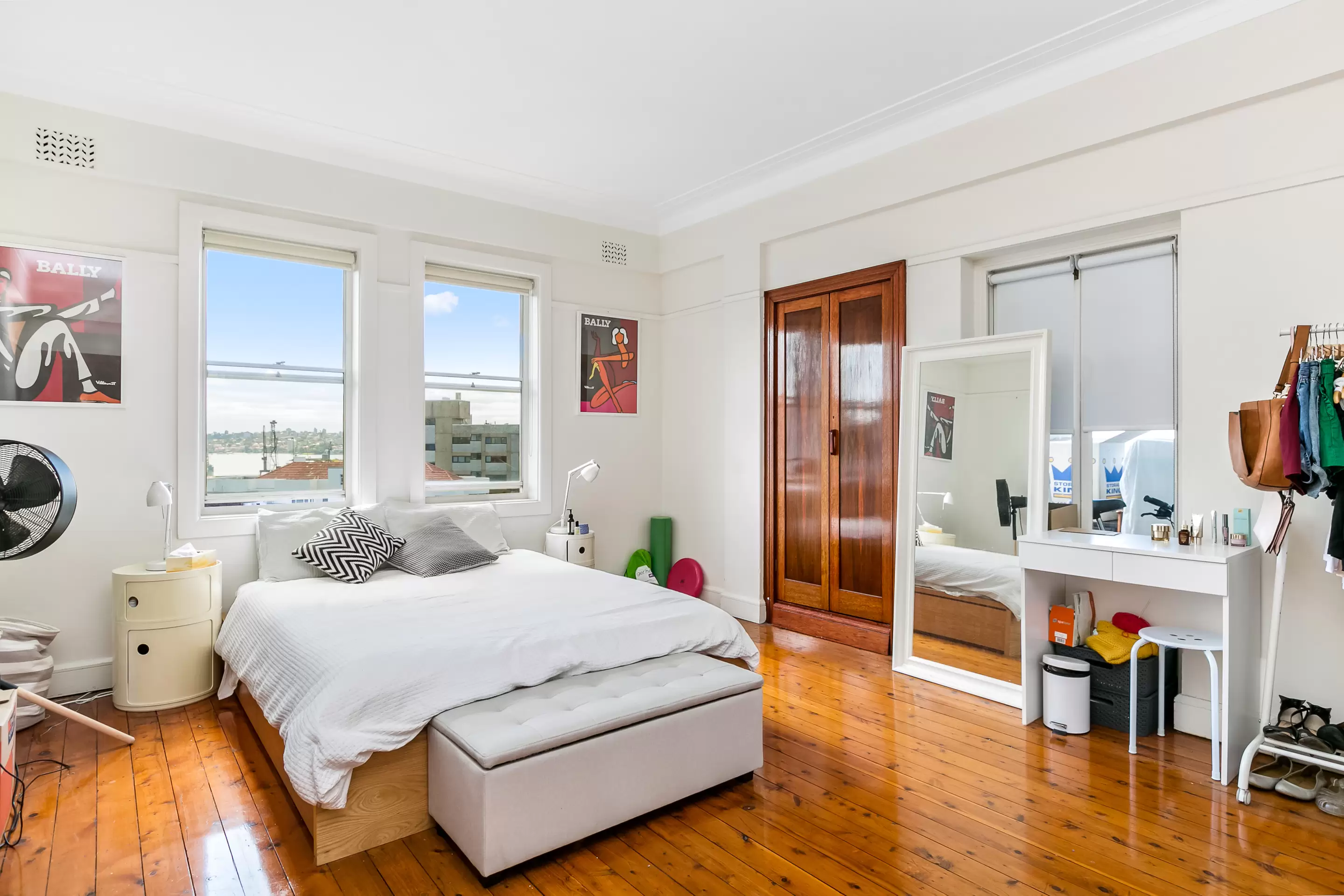 71/71 Elizabeth Bay Road, Elizabeth Bay Leased by Bradfield Badgerfox - image 1