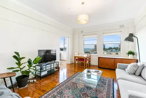 71/71 Elizabeth Bay Road, Elizabeth Bay Leased by Bradfield Badgerfox