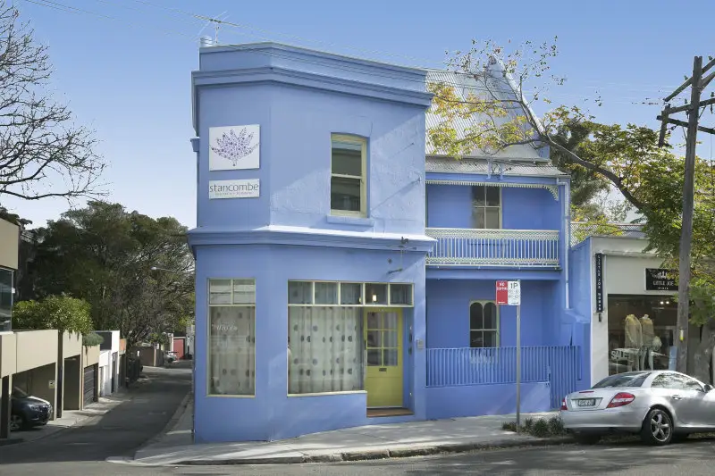 18 & 18A Glenmore Road, Paddington Sold by Bradfield Badgerfox - image 1