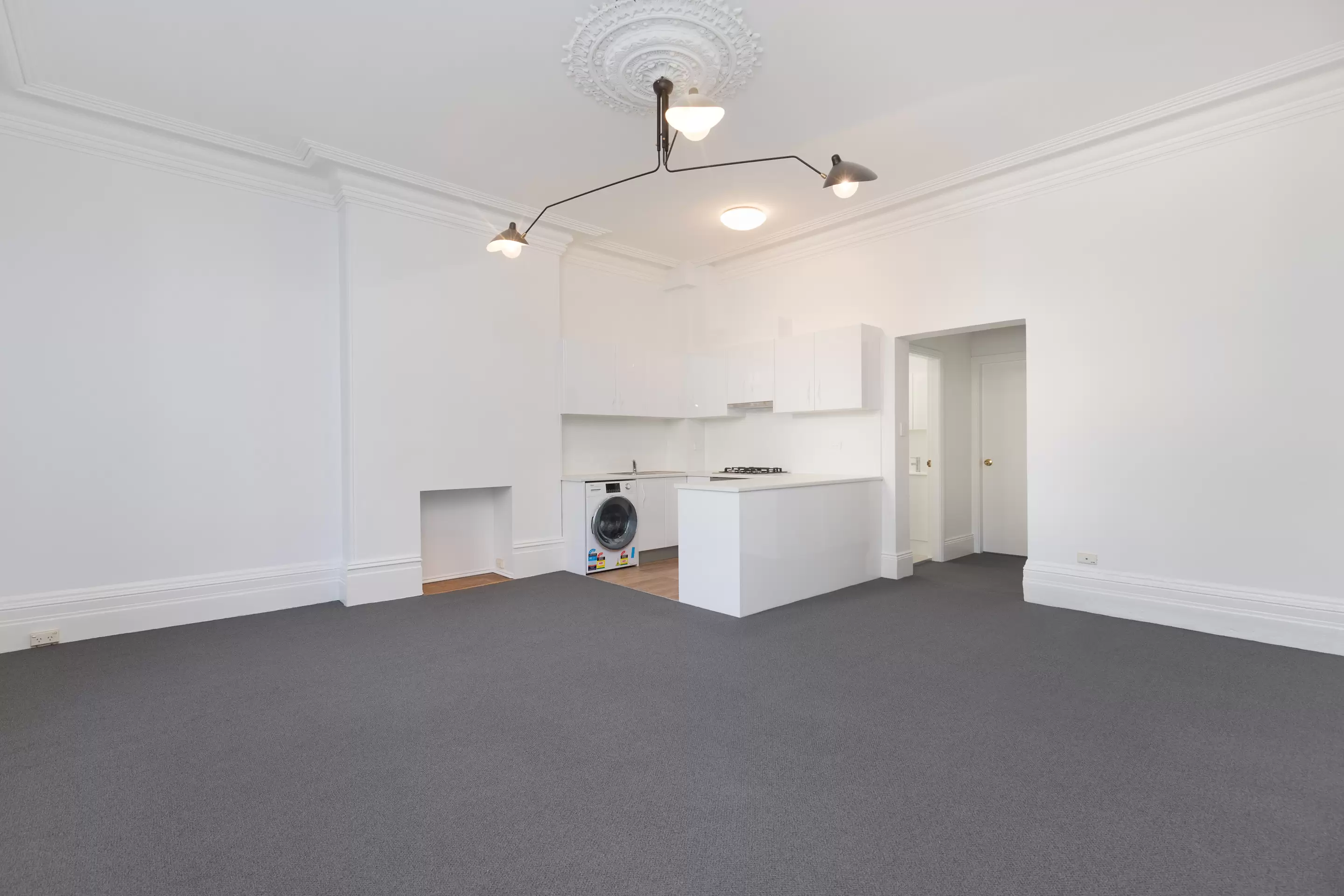 1/96 Cathedral Street, Woolloomooloo Leased by Bradfield Badgerfox - image 1