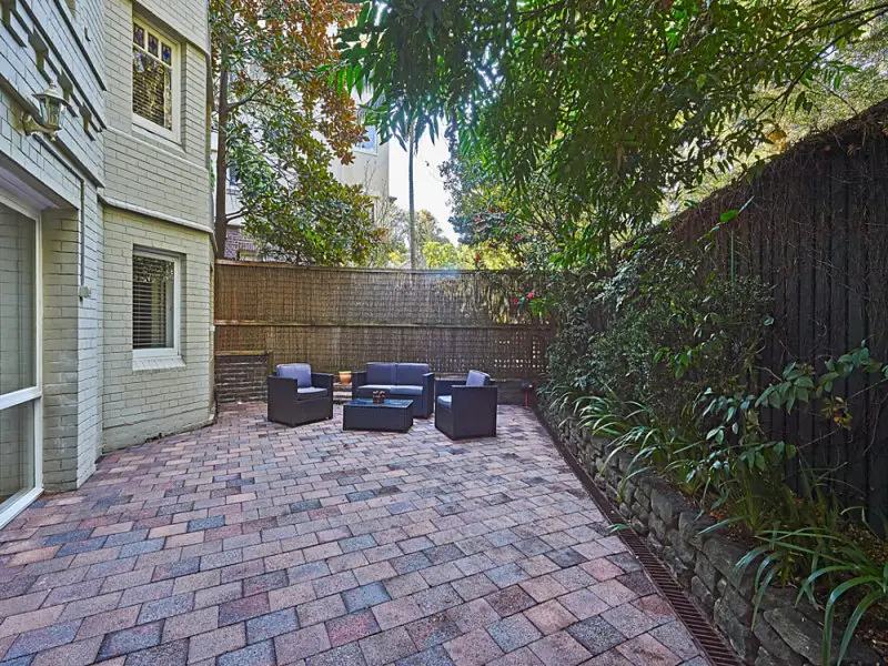 1a Wolseley Road, Point Piper Sold by Bradfield Badgerfox - image 1