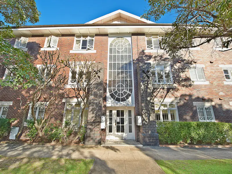 9 Balfour Road, Rose Bay Sold by Bradfield Badgerfox - image 1