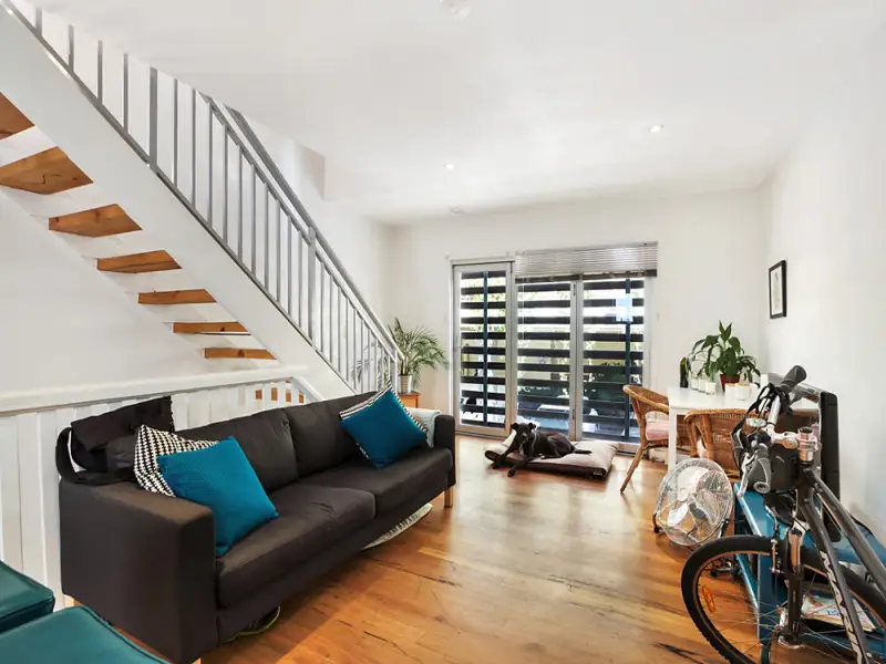 138 REGENT Street, Redfern Sold by Bradfield Badgerfox - image 1