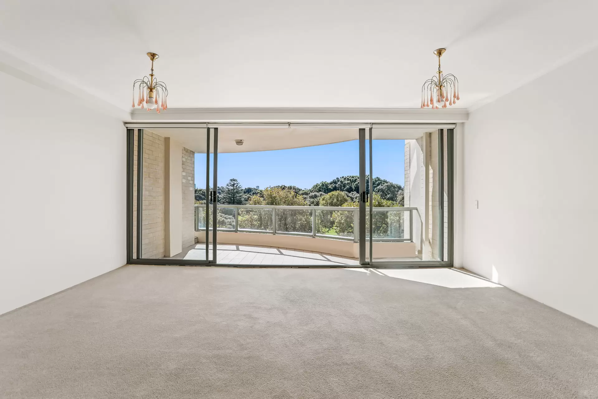 705/93 Brompton Road, Kensington Leased by Bradfield Badgerfox - image 1