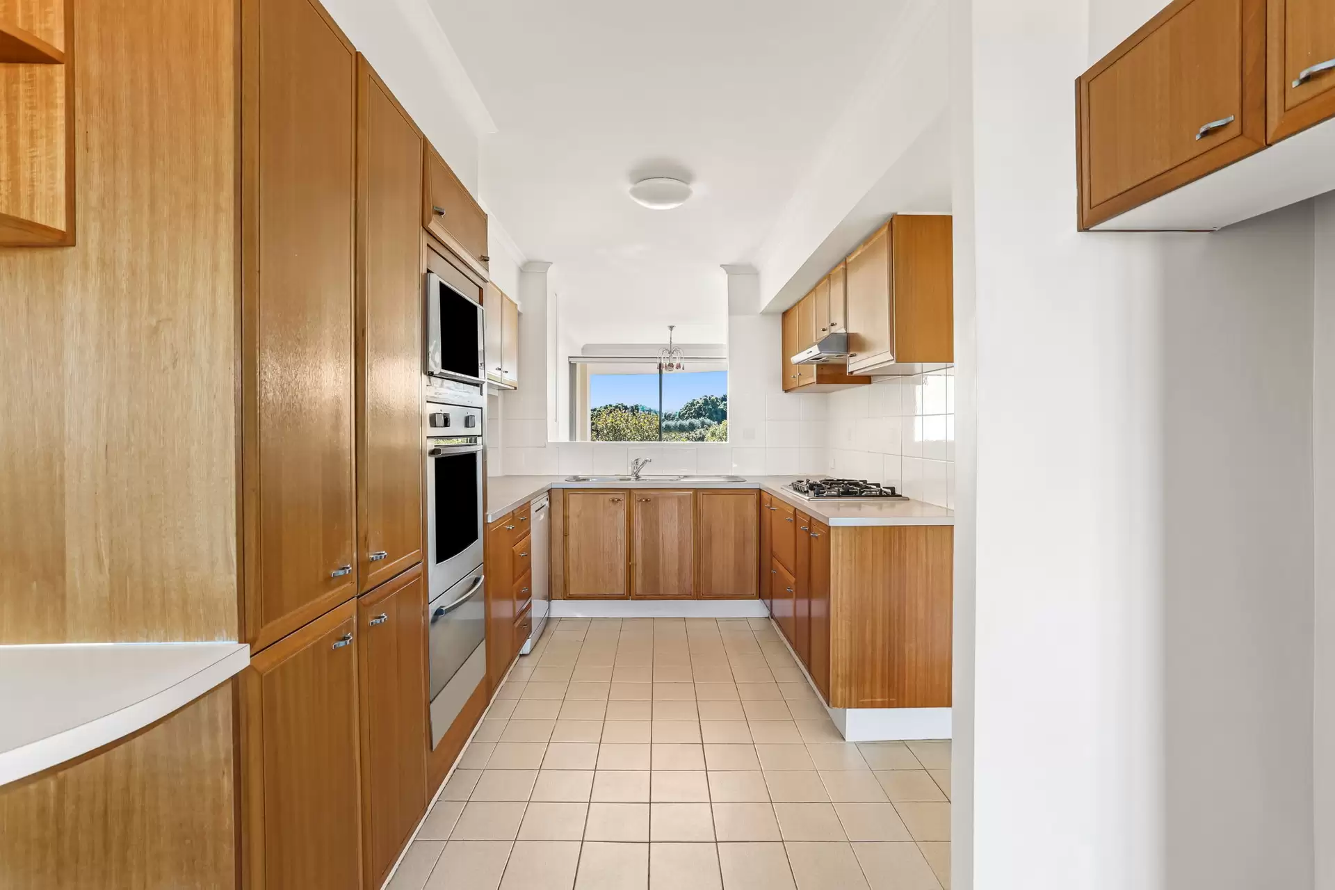 705/93 Brompton Road, Kensington Leased by Bradfield Badgerfox - image 1
