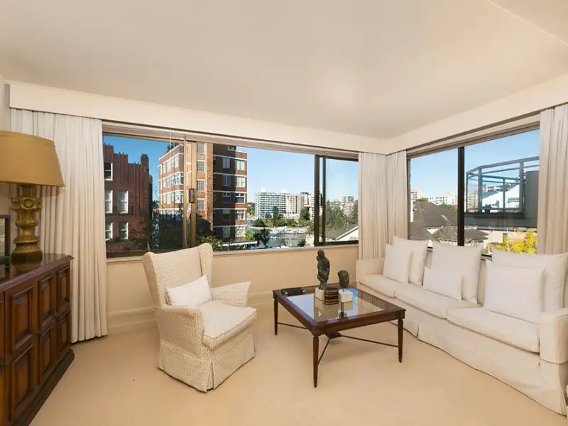 9 BILLYARD Avenue, Elizabeth Bay Sold by Bradfield Badgerfox - image 1