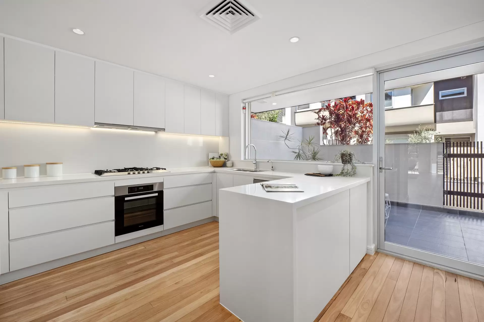 2/69-87 Dangar Street, Randwick Sold by Bradfield Badgerfox - image 1