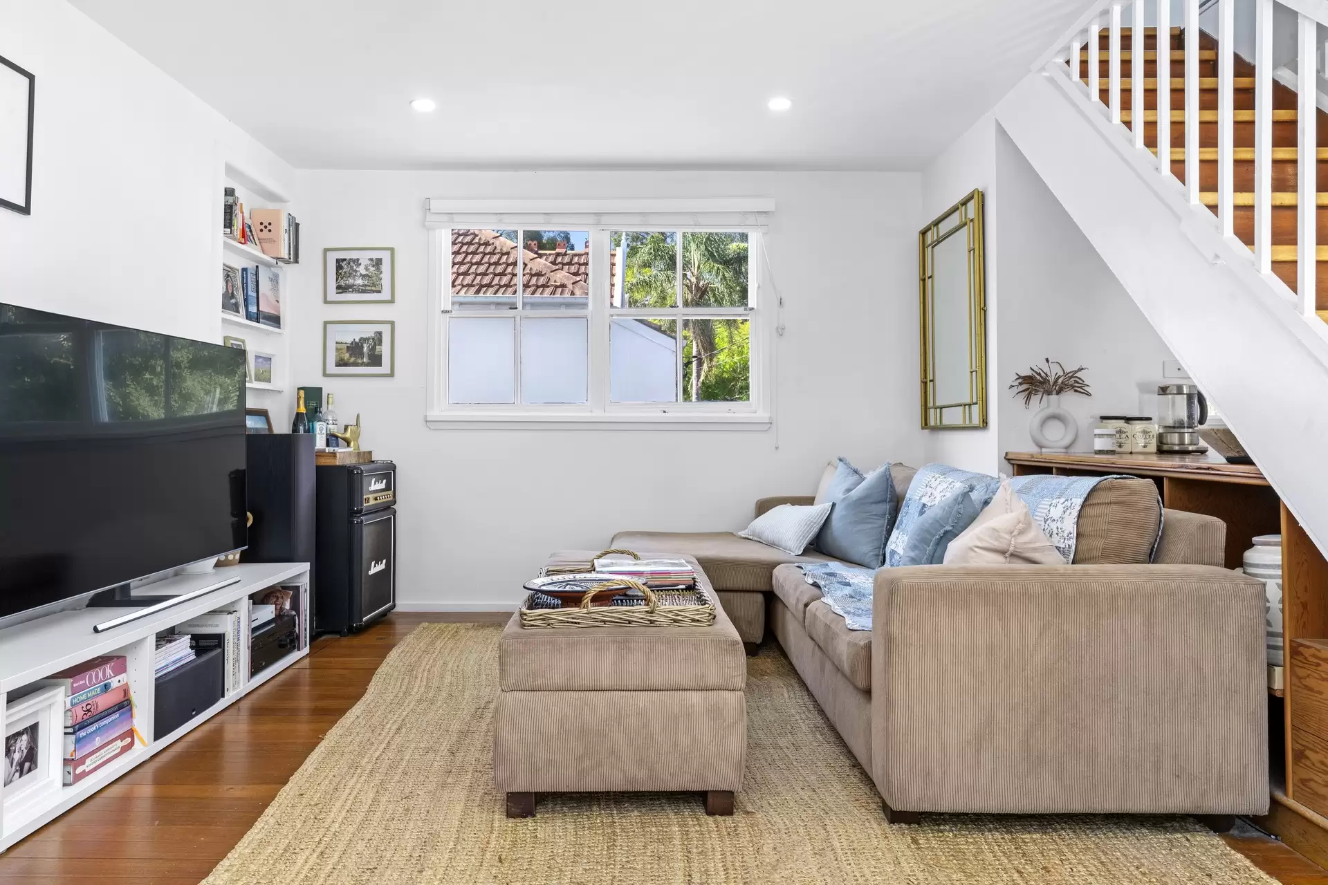 5 Sutherland Avenue, Paddington Sold by Bradfield Badgerfox - image 1