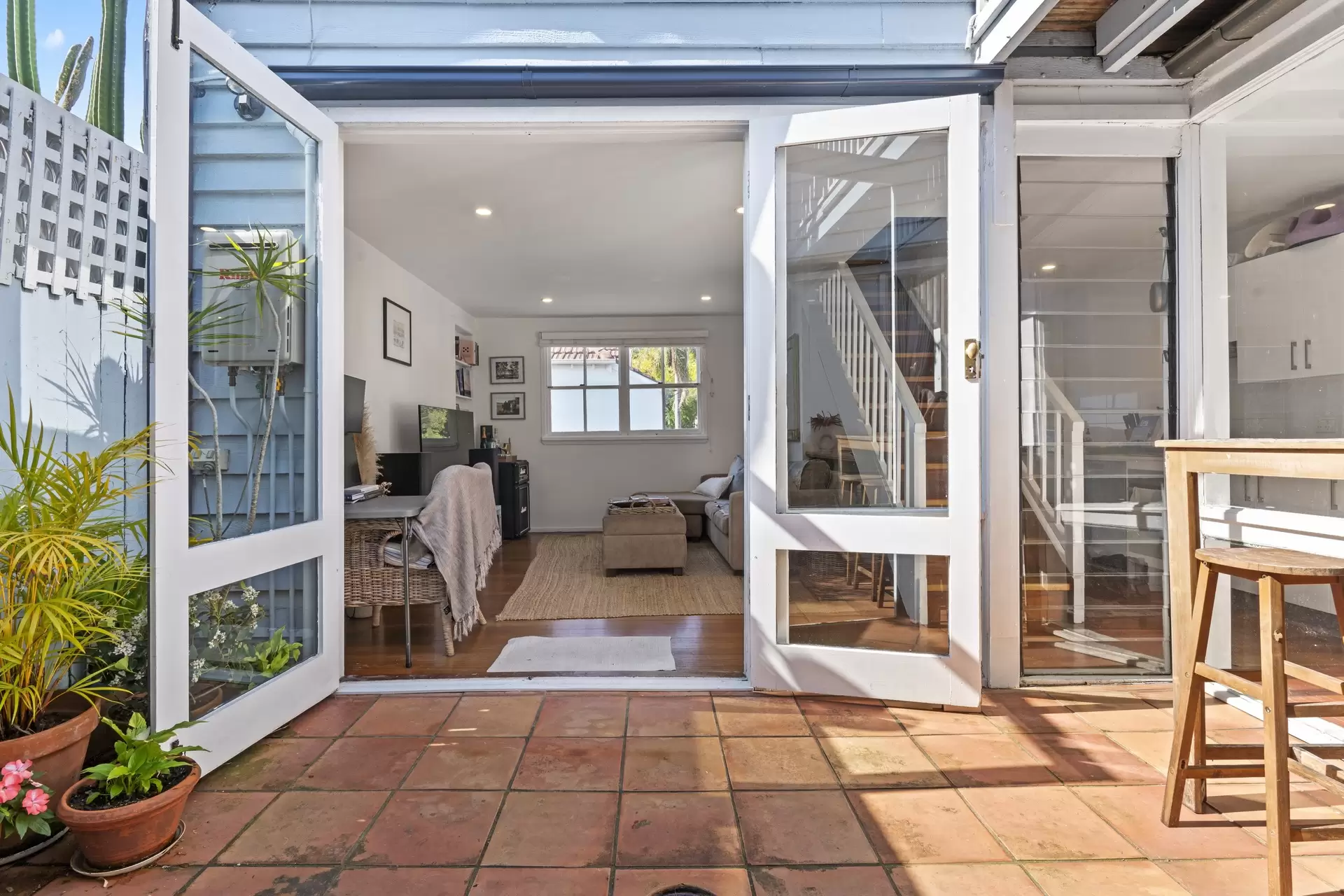 5 Sutherland Avenue, Paddington Sold by Bradfield Badgerfox - image 1