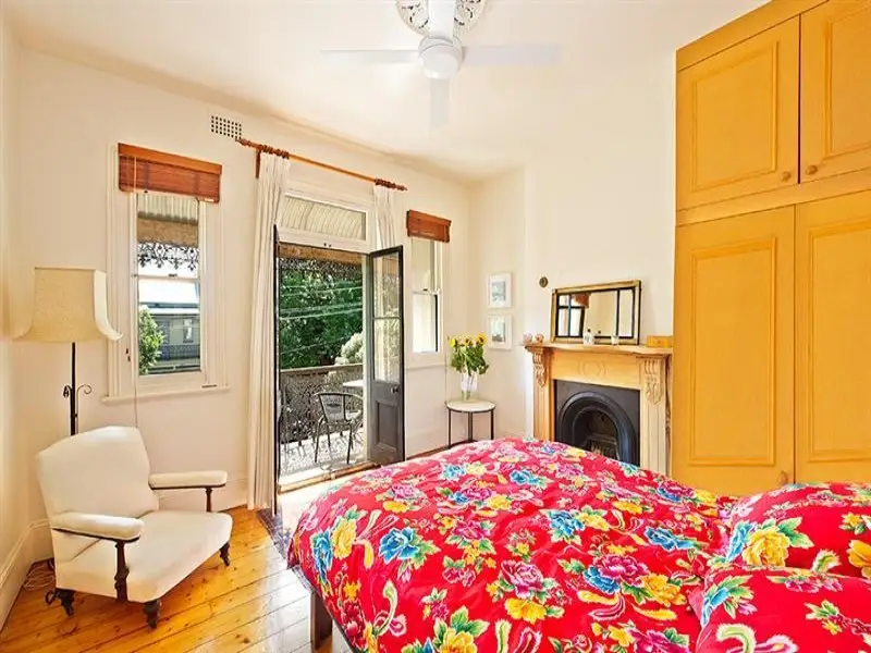 34 Liverpool Street, Paddington Sold by Bradfield Badgerfox - image 1