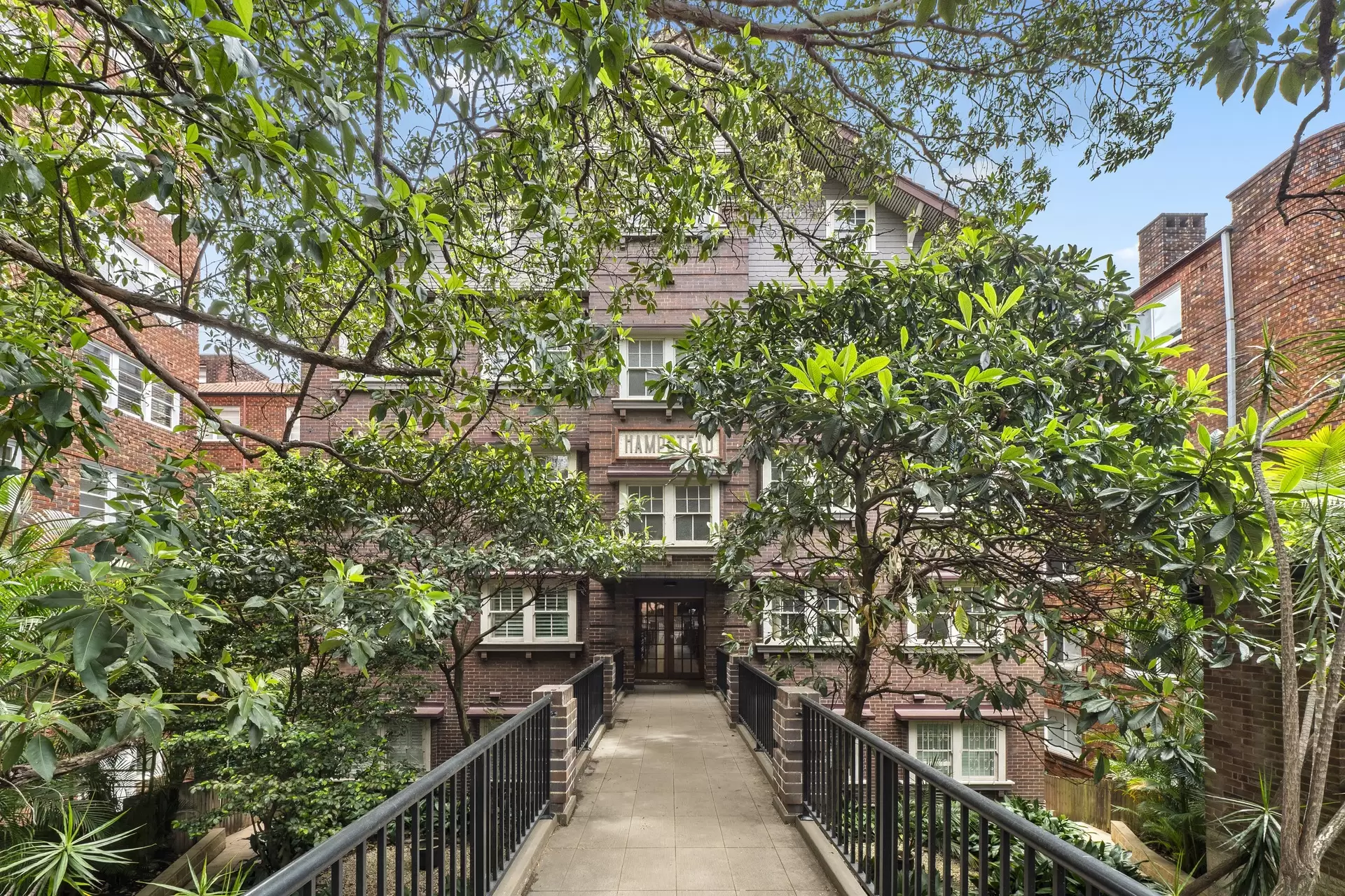 5/286 New South Head Road, Double Bay Sold by Bradfield Badgerfox - image 1