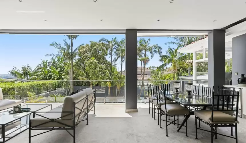 81 Kings Road, Vaucluse Sold by Bradfield Badgerfox - image 1