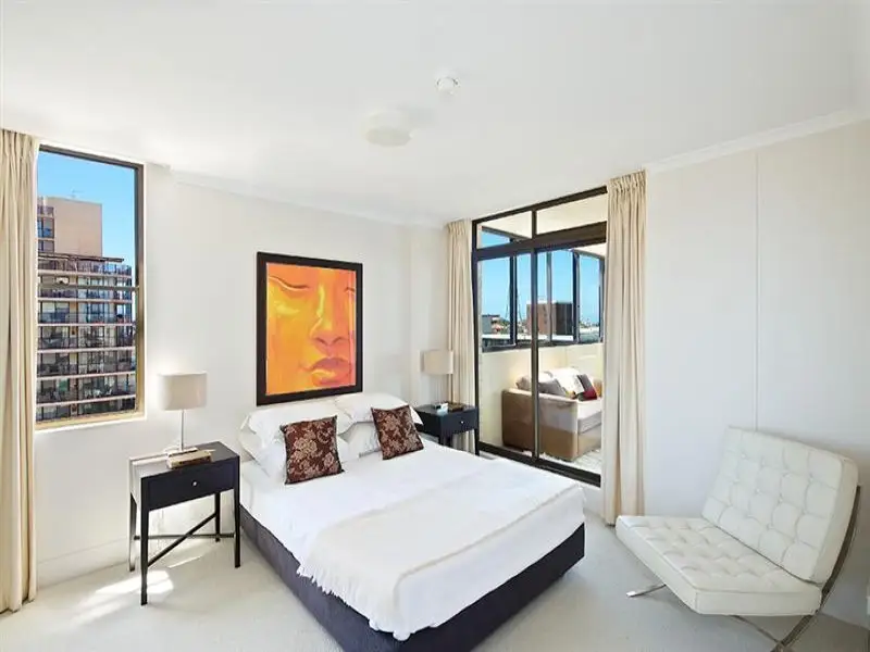 1001/1 Hollywood Avenue, Bondi Junction Sold by Bradfield Badgerfox - image 1